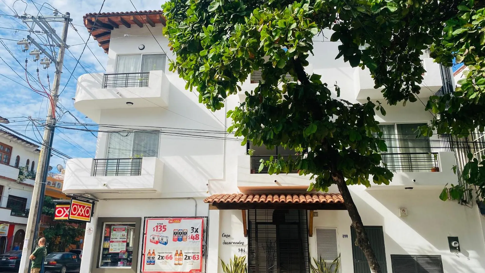 Apartments 6 Blocks To Beach, Roof Terrace With Spa Tub & Bbq Puerto Vallarta Mexico