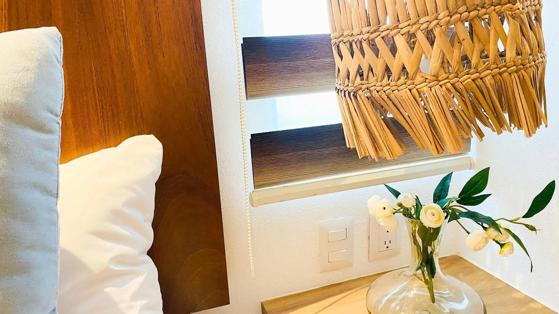 Apartments 6 Blocks To Beach, Roof Terrace With Spa Tub & Bbq プエルトバラータ